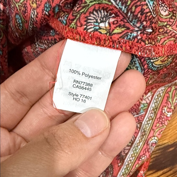 J Crew Red and Brown Paisley Blouse Short Sleeve size medium - Picture 3 of 9